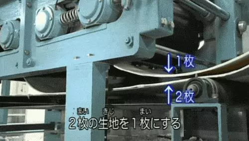 大家常吃的泡麵卻不知道是怎麼做的,「泡麵生產線」讓人看完超療癒!