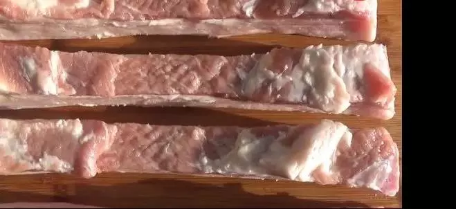 五花肉一定要這樣做,在加一瓶啤酒,比紅燒肉還好吃,讓你忍不住舔盤子!
