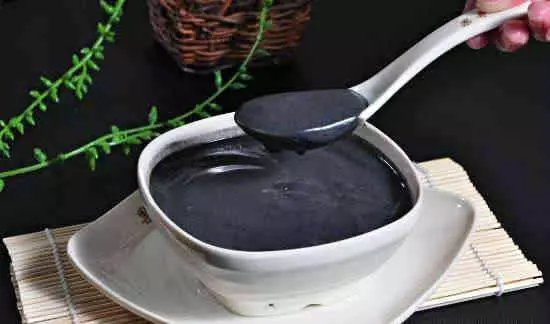 黑芝麻糊不用買,教你在家自製,方法簡單,香甜細膩吃不夠