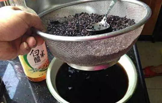 黑芝麻糊不用買,教你在家自製,方法簡單,香甜細膩吃不夠