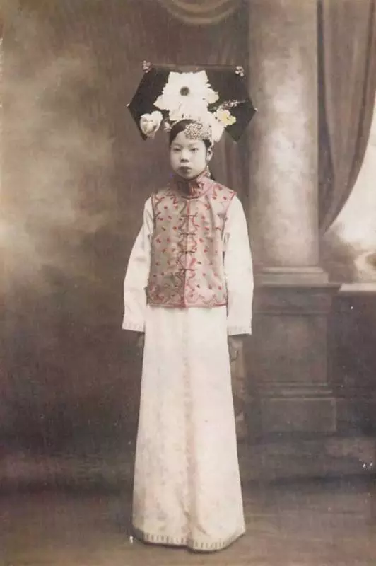 看完皇后,令妃,後宮三千佳麗的素顏照,終於知道皇上有多苦了!