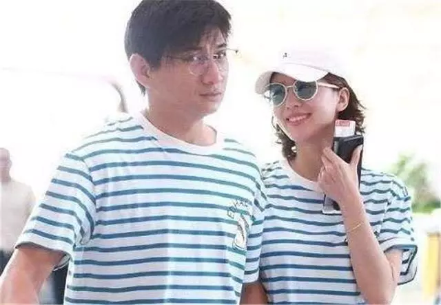 吳奇隆喜得愛子,親媽分享喜訊說錯話,劉詩詩當兒媳婦真不容易!