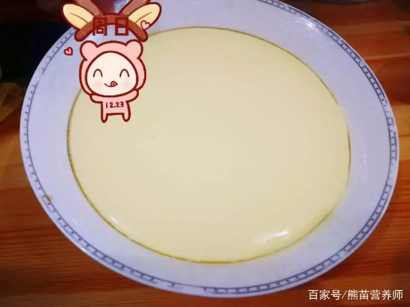 蒸蛋羹總是蒸成蜂窩狀,不好看也不好吃,啥妙招能蒸出平面雞蛋