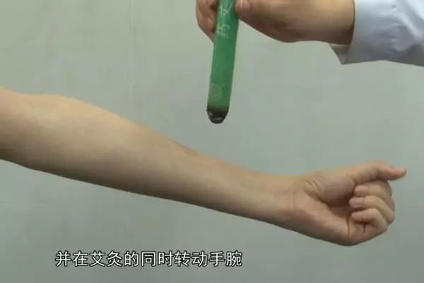 胳膊上藏著一個緩解心臟各種急症的妙穴尤其對緩解心動過速有效