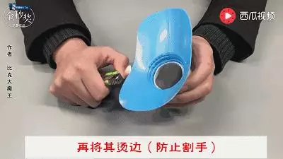 聰明主婦拿用完的洗衣精瓶剪2刀,讓皺巴巴的衣服頓時變平整,省了熨斗錢!
