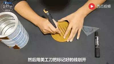 聰明主婦拿用完的洗衣精瓶剪2刀,讓皺巴巴的衣服頓時變平整,省了熨斗錢!