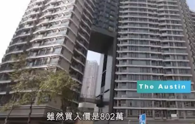 61歲港星胡慧中老公被捕不惜賣樓救夫,攜女兒現身面容太憔悴,網友:老態盡顯!
