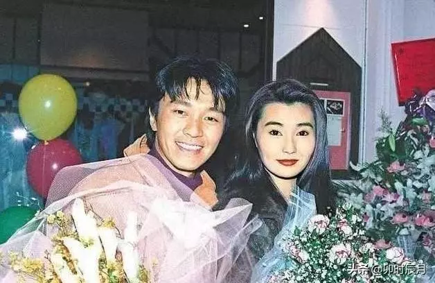 你沒見過的周星馳片場舊照,第四五張笑得多開心,有張兩段遺憾