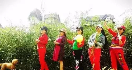 每個父母心中的話語!不論兒女多大,這「10句話」一定要給他們看