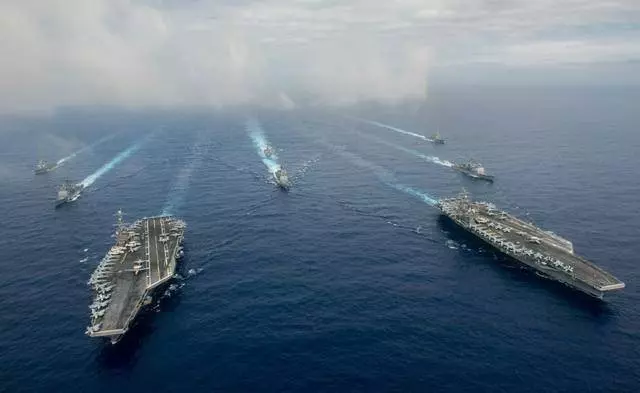 航母的末日:無法再稱霸海洋100年 只因一種「全能艦」要奪權