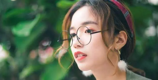女人謹記這5句話,男人才不會「低估」你一輩子!
