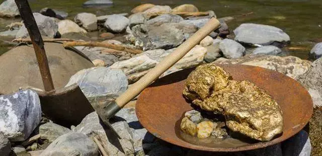 這裡藏有1000億噸黃金,夠全人類花50萬年,為何從沒有國家敢挖?看完總算明白了!