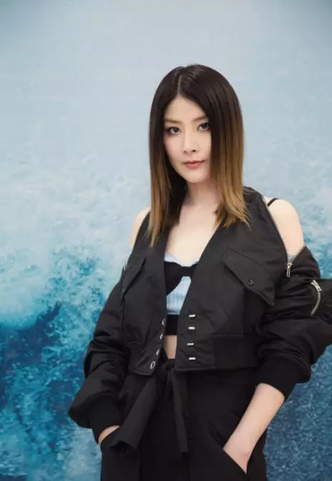 星二代、富二代都比不上「黑二代」,整個娛樂圈根本無人敢惹!