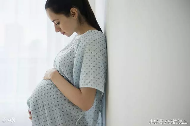 表妹未婚產子,為其名聲我幫她養娃,孩子越長越像一個人