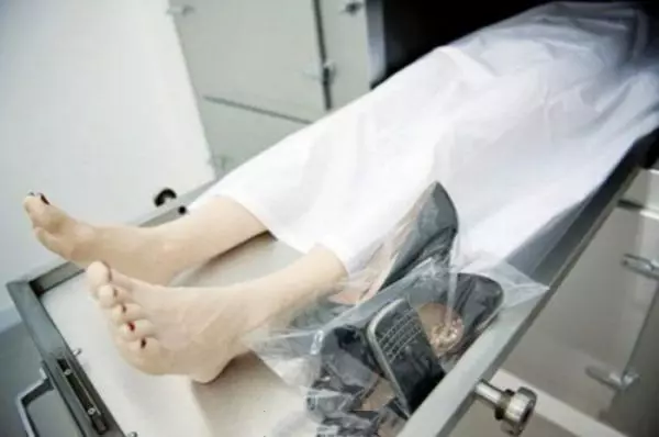「人有三魂,分別為生魂、靈魂及覺魂「這些話」千萬別在殯儀館說出口!後果讓人看了頭皮發麻!!
