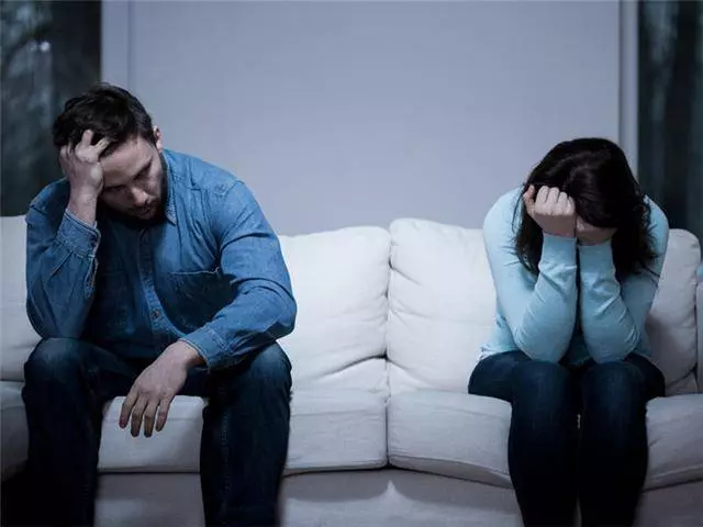 我是老公上司,婆婆讓我辭職做全職太太,我:我可以炒你兒子魷魚
