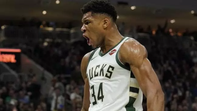 21歲身價30億!NBA當紅球星「薪水全匯給家裡」 遭起底「童年不為人知經歷」激勵世人:永不忘初心