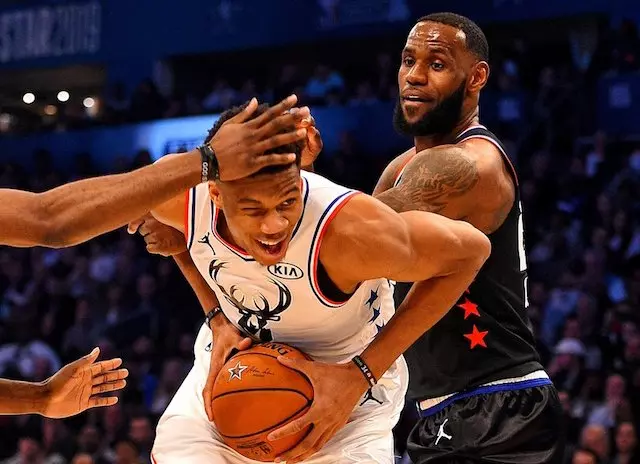 21歲身價30億!NBA當紅球星「薪水全匯給家裡」 遭起底「童年不為人知經歷」激勵世人:永不忘初心