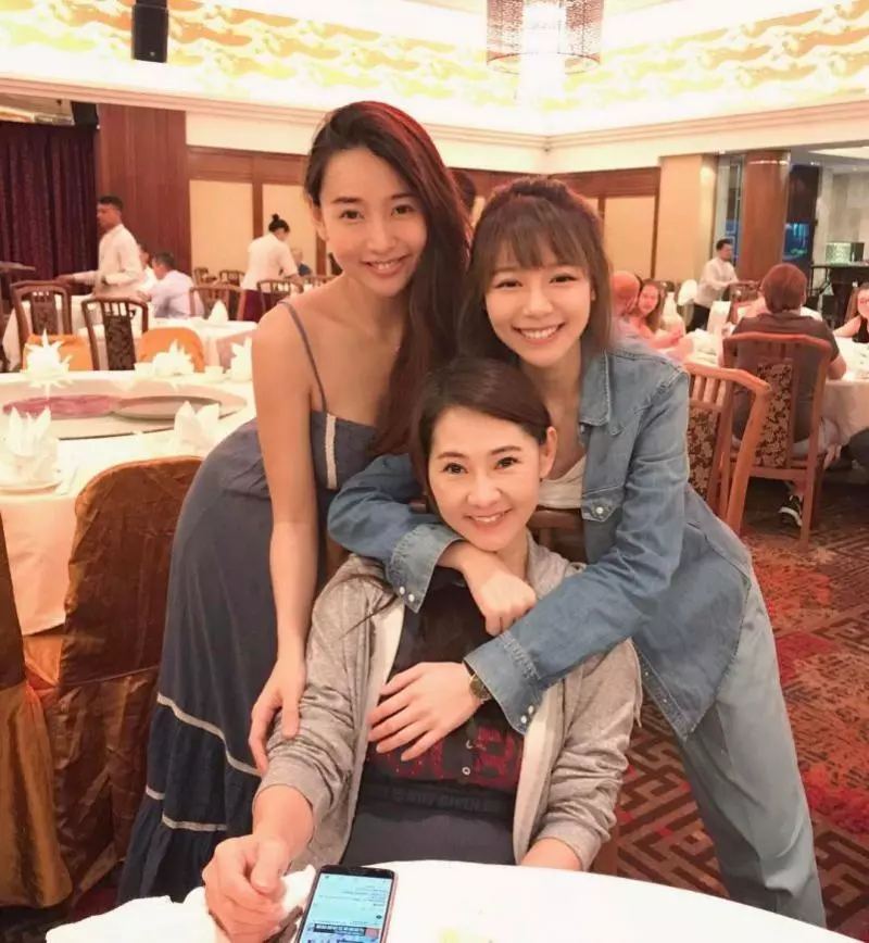 【超級辣媽!】林明禎29歲姐姐已是1個孩子的媽!產後33D身材依然辣翻!