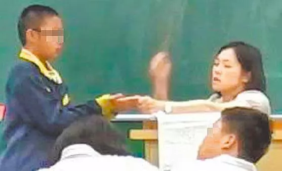 小一女「英文默寫0分」遭師羞辱!家長回「這一番話」讓網友大讚:比成績重要的有很多