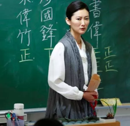 小一女「英文默寫0分」遭師羞辱!家長回「這一番話」讓網友大讚:比成績重要的有很多