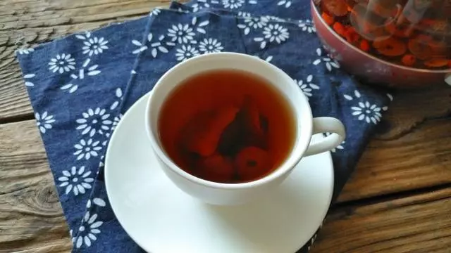 秋季養生一定要喝它 補氣養血 我家每天都喝 常喝面色紅潤