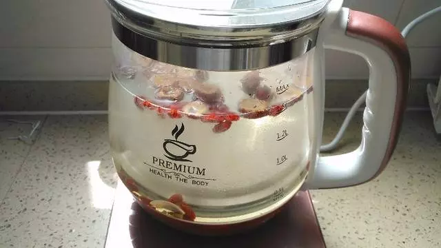 秋季養生一定要喝它 補氣養血 我家每天都喝 常喝面色紅潤