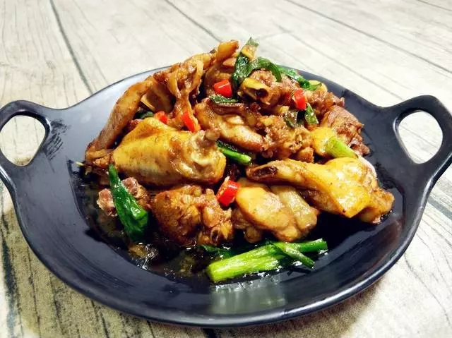 炒雞時到底要不要焯水?這才是正確做法 鮮嫩多汁 味道不比飯店差