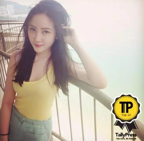 最新!【網友票選大馬正妹TOP 10】個個美爆了!看到第一名我硬了…