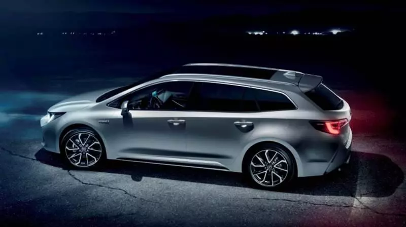 2020年式 Toyota Corolla Touring Sports 試駕報導