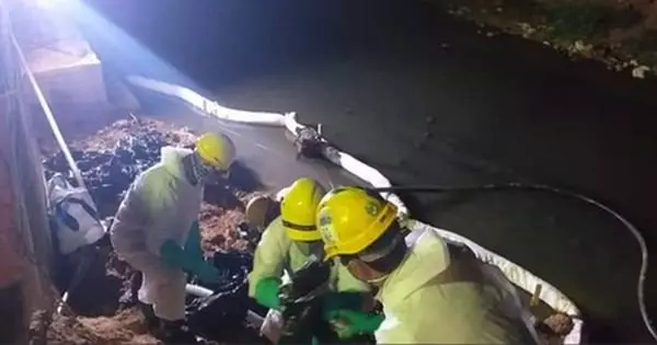 【巴西古當毒氣】「驅毒」刻不容緩!楊美盈全副武裝!到現場巡視清理工作!