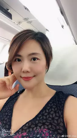 《還珠格格》俠女柳紅神逆齡!她嫁圈外老公「曬乖巧女兒」 如今剪去長髮網友大讚:比21年前還美