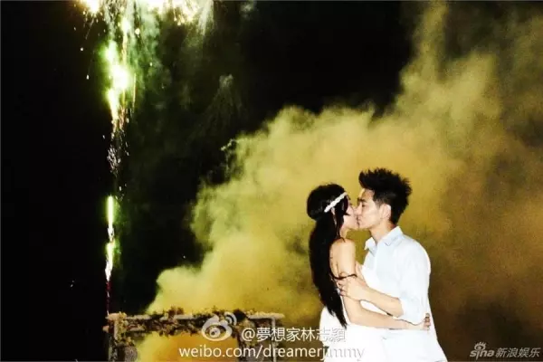 看了「林志穎老婆」的素顏照後,網友終於明白!難怪他都不曬老婆只曬兒!