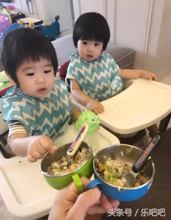 看了「林志穎老婆」的素顏照後,網友終於明白!難怪他都不曬老婆只曬兒!