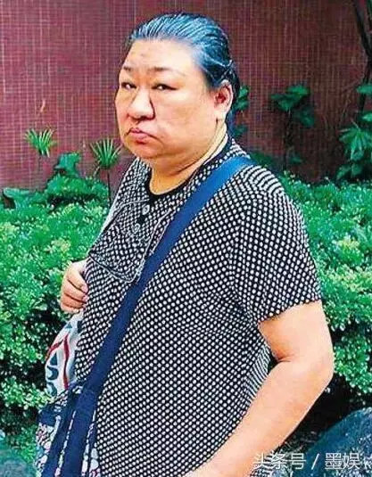 身家數10億,捐款救過無數人,卻不給親姐姐一分錢?劉德華終於回應了!