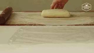 韓國超火的牛角酥,一上架就被搶光,酥脆爆漿好吃到哭~