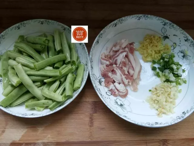 家常豆角燜面,這樣做軟糯咸香,不粘不黏,最好吃,最營養!
