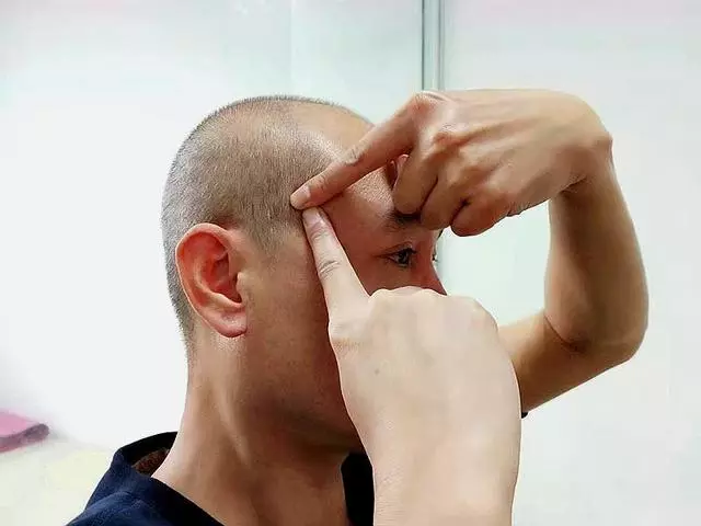 血壓升高,心絞痛,頭脹,心慌,打嗝,找准點按位置,1分鐘起效