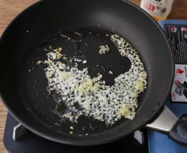 肉末炒茄子太油膩 那一定要學會這招 茄子少吸油 下飯吃最好