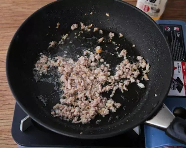 肉末炒茄子太油膩 那一定要學會這招 茄子少吸油 下飯吃最好