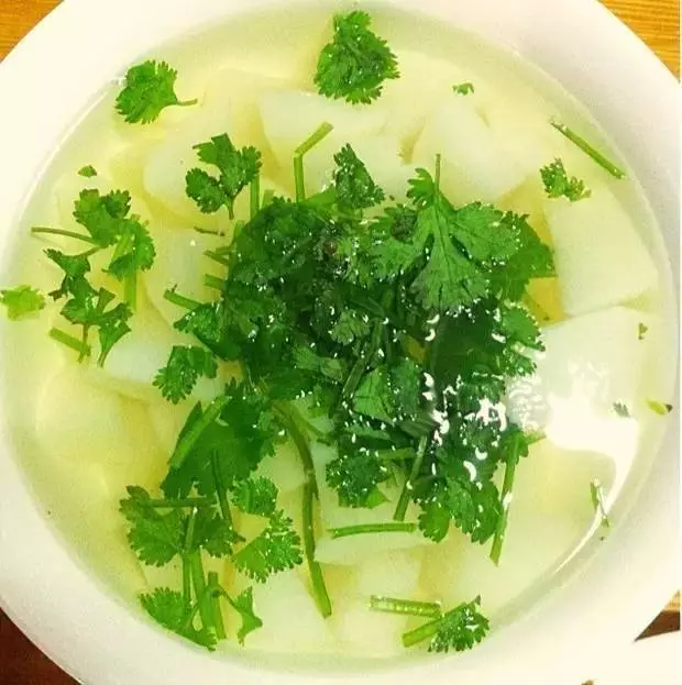 大蒜加冰糖泡水喝 這個作用厲害了 很多人還不知道,趕快試試