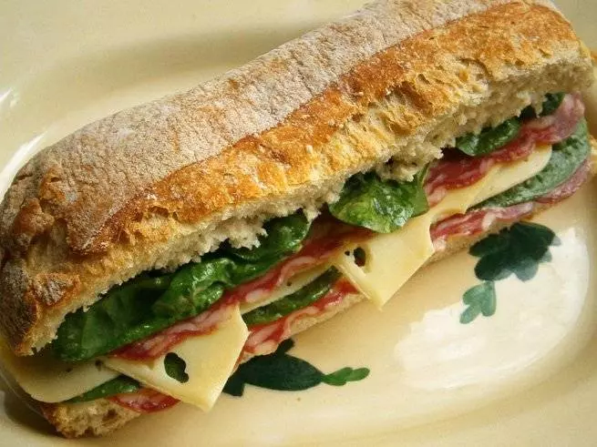 10款Sandwich食譜讓你天天創造驚喜 別只會做雞蛋三明治了