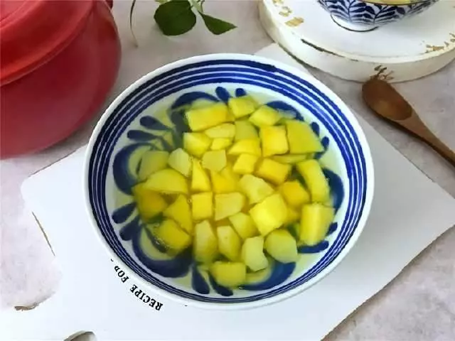 春天,多給家人煮這糖水,清甜潤肺,簡單易做,別錯過了