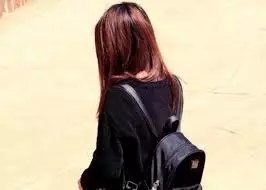 14歲男帶小女友開房間 被逮才知...她28歲