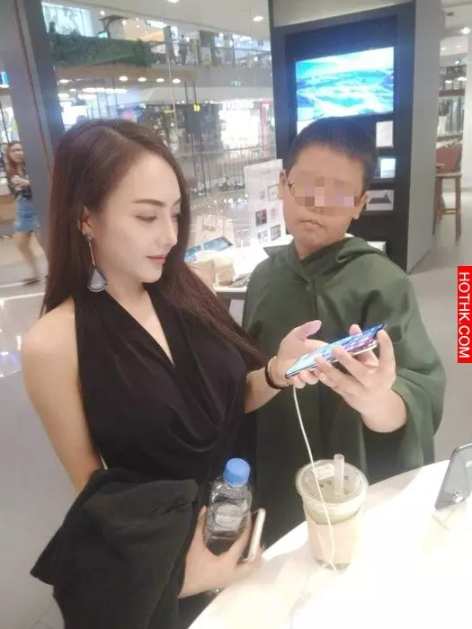 一部iPhone X包一晚!小學生約女模平安夜拍拖瘋傳