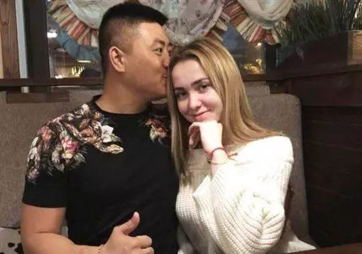為愛輟學遠赴俄羅斯 富爸爸砸9百萬…幫兒子把到極品洋妞