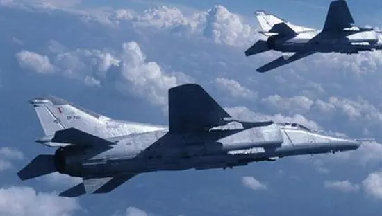 無視警告,多國戰機飛往巴基斯坦! JF-17深夜攪亂印度一線指揮部