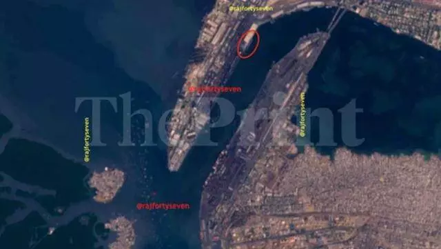 印度2艘航母靠近喀拉蚩軍港,以色列衛星突然發現:巴海軍蒸發了