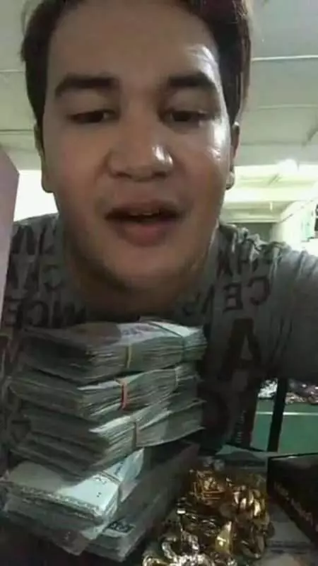 網上炫富惹禍? 馬來富商遭3匪槍傷 痛失16萬金飾...!!