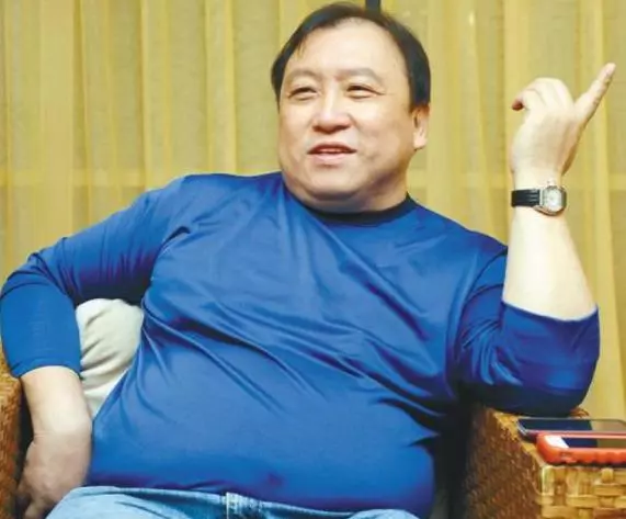 娛樂圈潛規則有多黑暗?她被迫服務4名導演,王晶一句話大跌眼鏡!